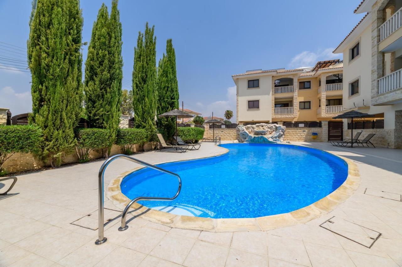 Blue Serenity Complex Larnaca Esterno foto